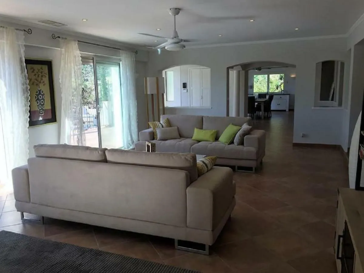 Villa Des Oliviers Le Lavandou France